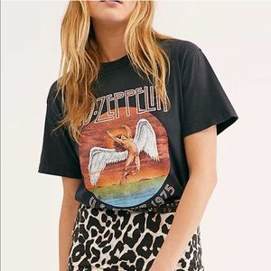 LED ZEPPELIN BAND TEE